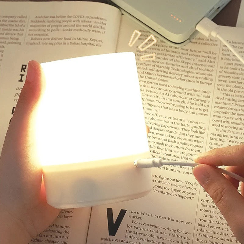 Touch LED Bedside Lamp – Soft and Soothing Light for Restful Sleep and a Cozy Ambiance